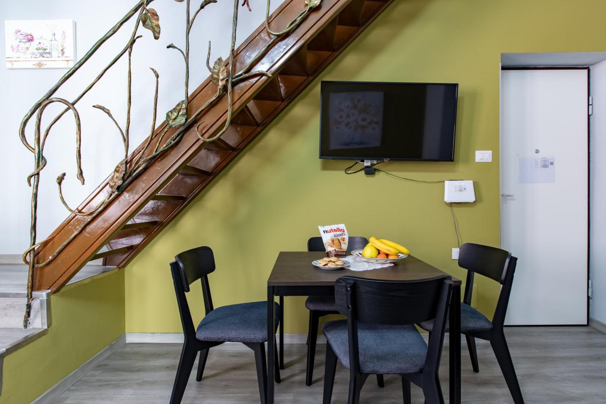 Attico Grand Terrace Apartment Alba  Bagian luar foto