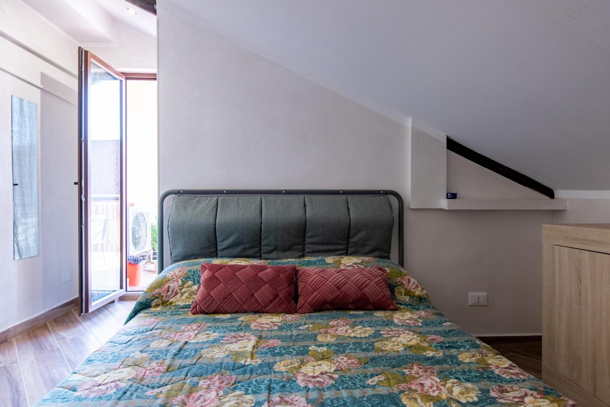 Attico Grand Terrace Apartment Alba  Bagian luar foto