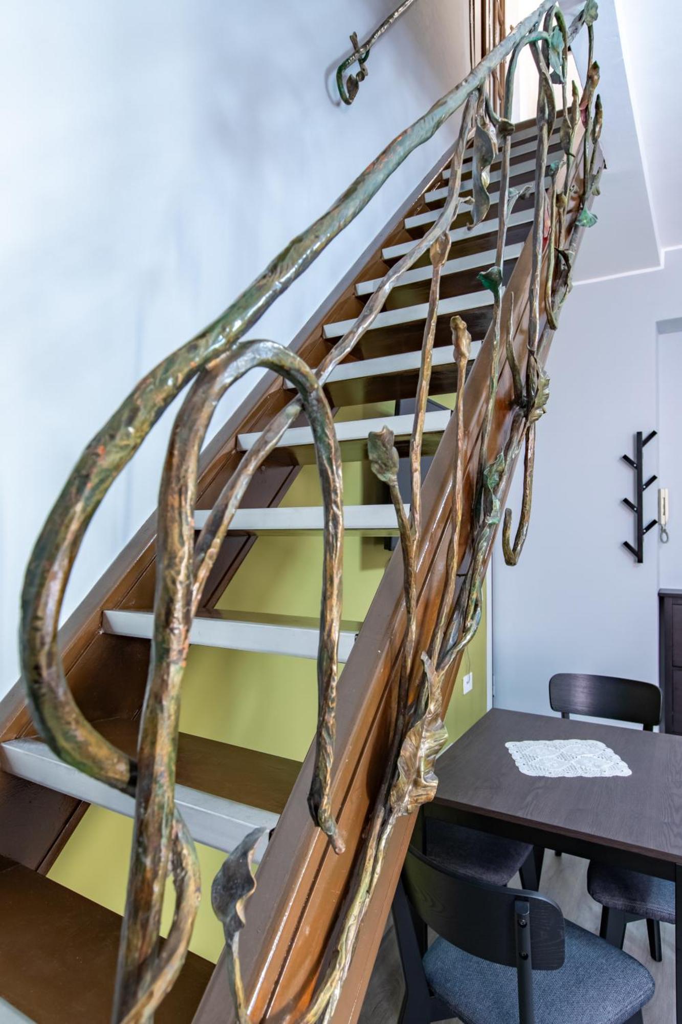 Attico Grand Terrace Apartment Alba  Bagian luar foto